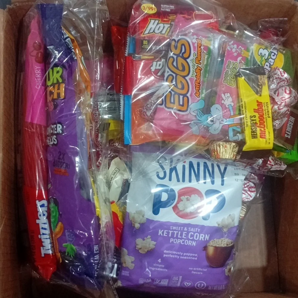 Assorted Candy Bundle 🍭 | ½ lb Sweet Mix – Ideal for Kids, Parties & Gifts”